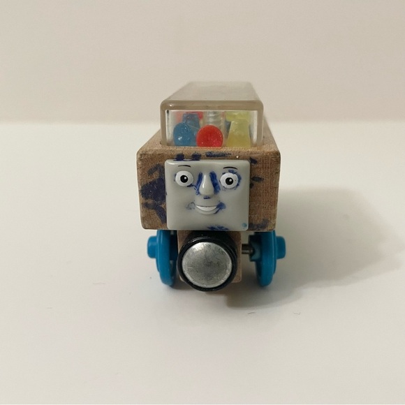 Thomas & Friends Wooden Gumdrop Car Train Sodor Sweet Shoppe - Picture 6 of 14